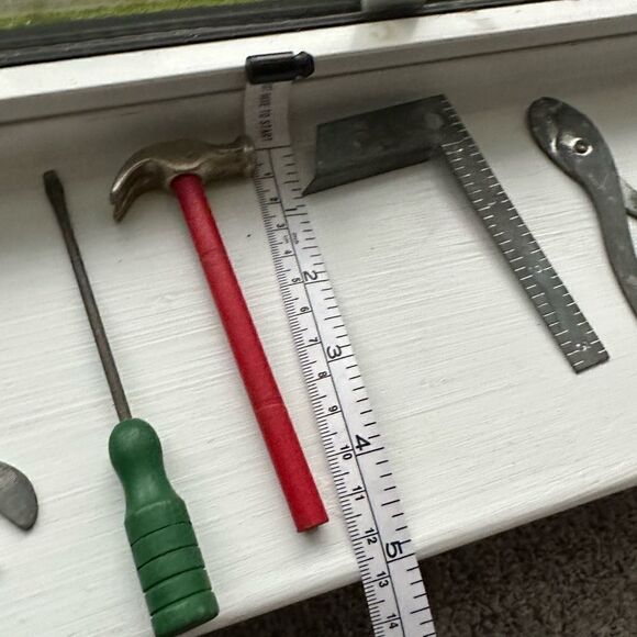Vintage Retro Tool Set – A Timeless Treasure for Collectors & Nostalgia Lovers - Picture 9 of 17